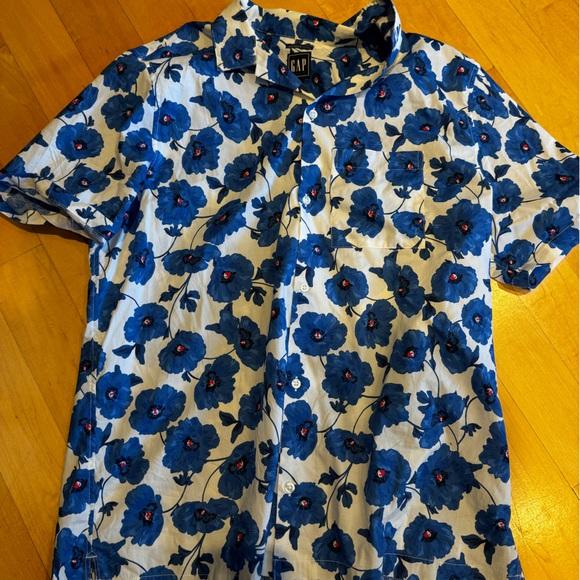 Floral Shirt - Picture 1 of 3